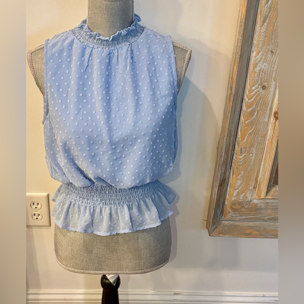 EUC used once REVAMPED Sz S/P Light Blue polka dot Sleeveless Top